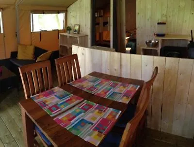 Brinkort Οργανωμένο κάμπινγκ *